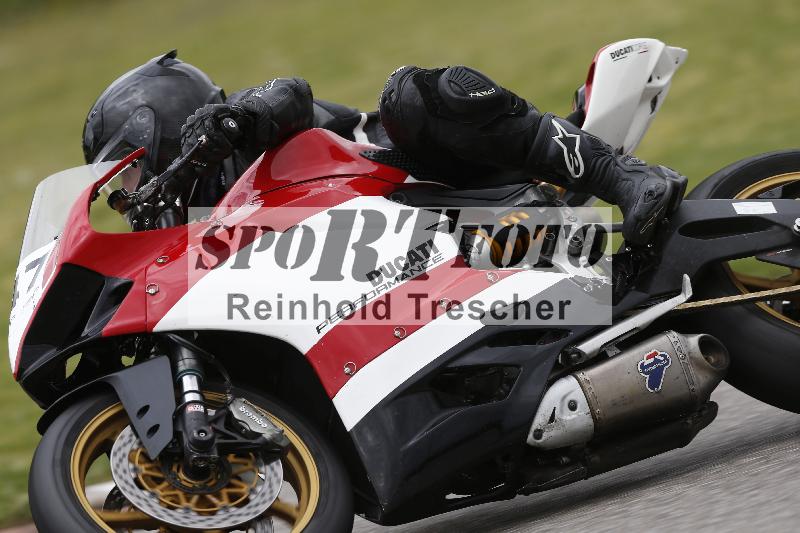 /Archiv-2025/08 20.04.2025 Speer Racing ADR/Gruppe gruen/247